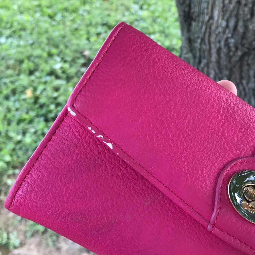 Pink Wallet - Picture 4 of 5